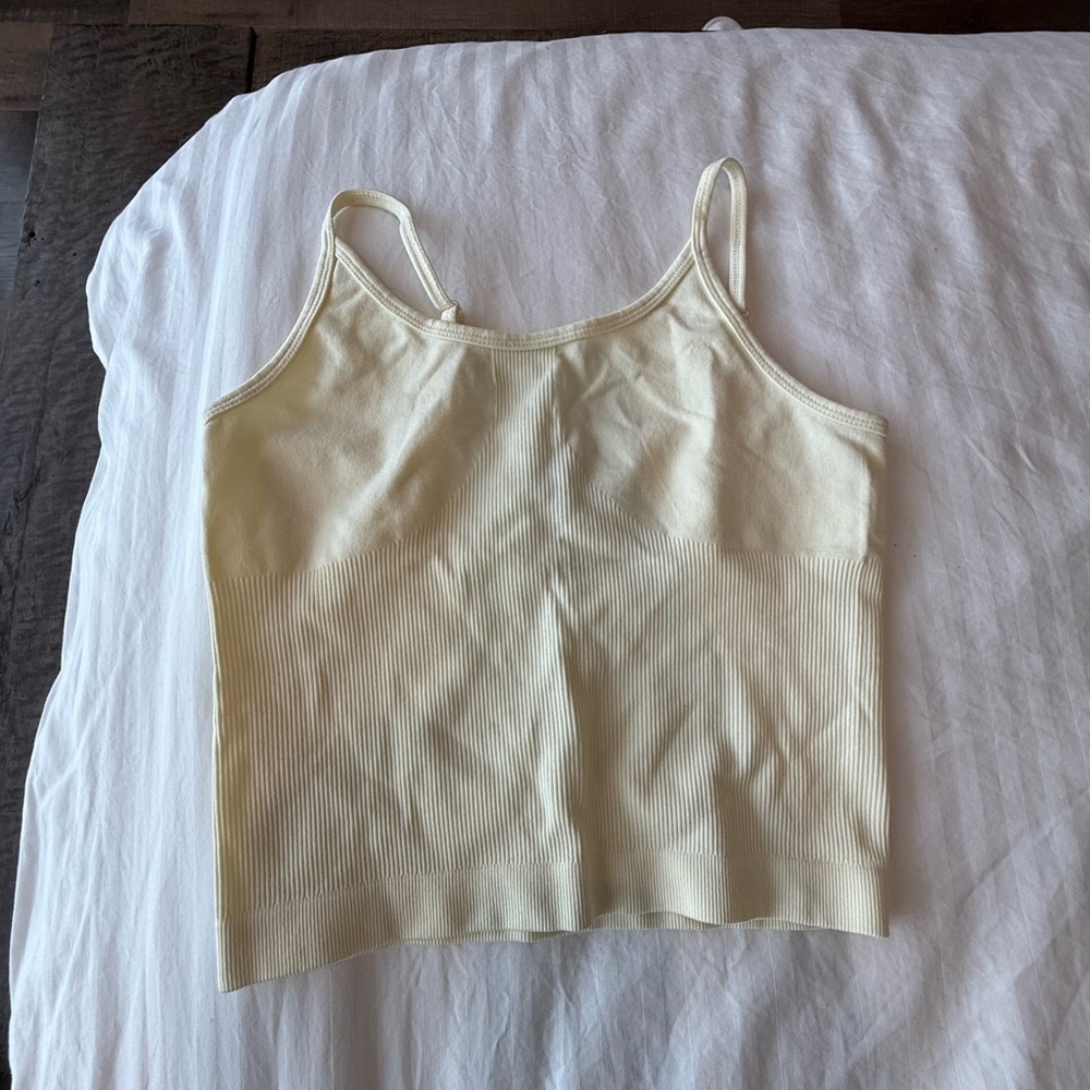 Bundle // 1 Tank + 2 Crop Tops